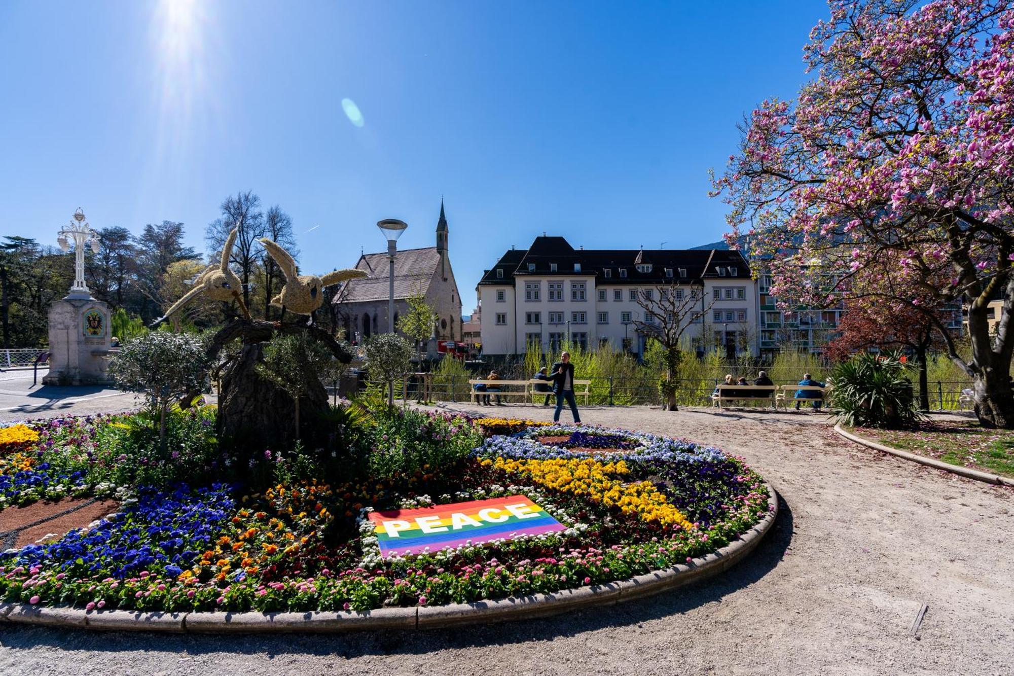 Ausblick Kleinjuwel Mit Panoramablick + Garage Apartman Merano Kültér fotó